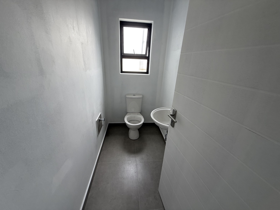 Commercial Property for Sale in Rivergate Western Cape